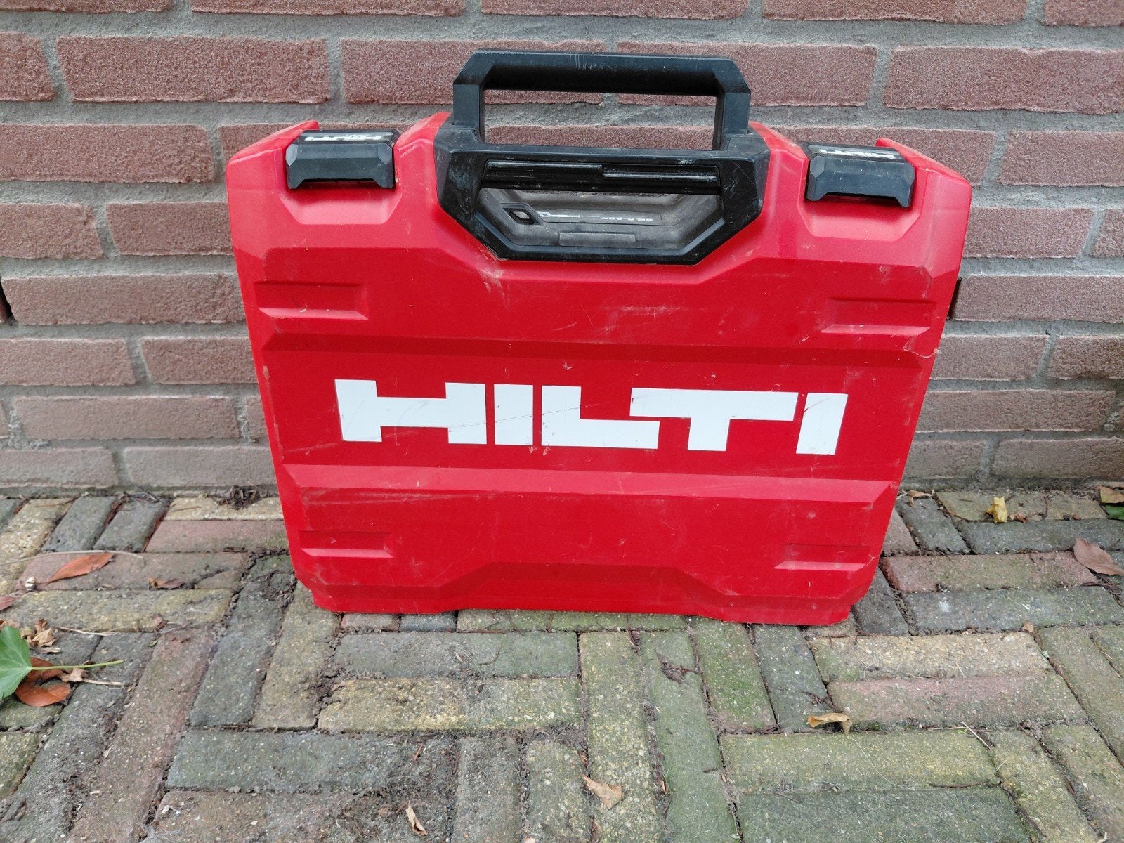 Hilti koffer met inlay voor reciprozaag, Ophalen of Verzenden, Gebruikt, Gereedschapsopslag, Hilti