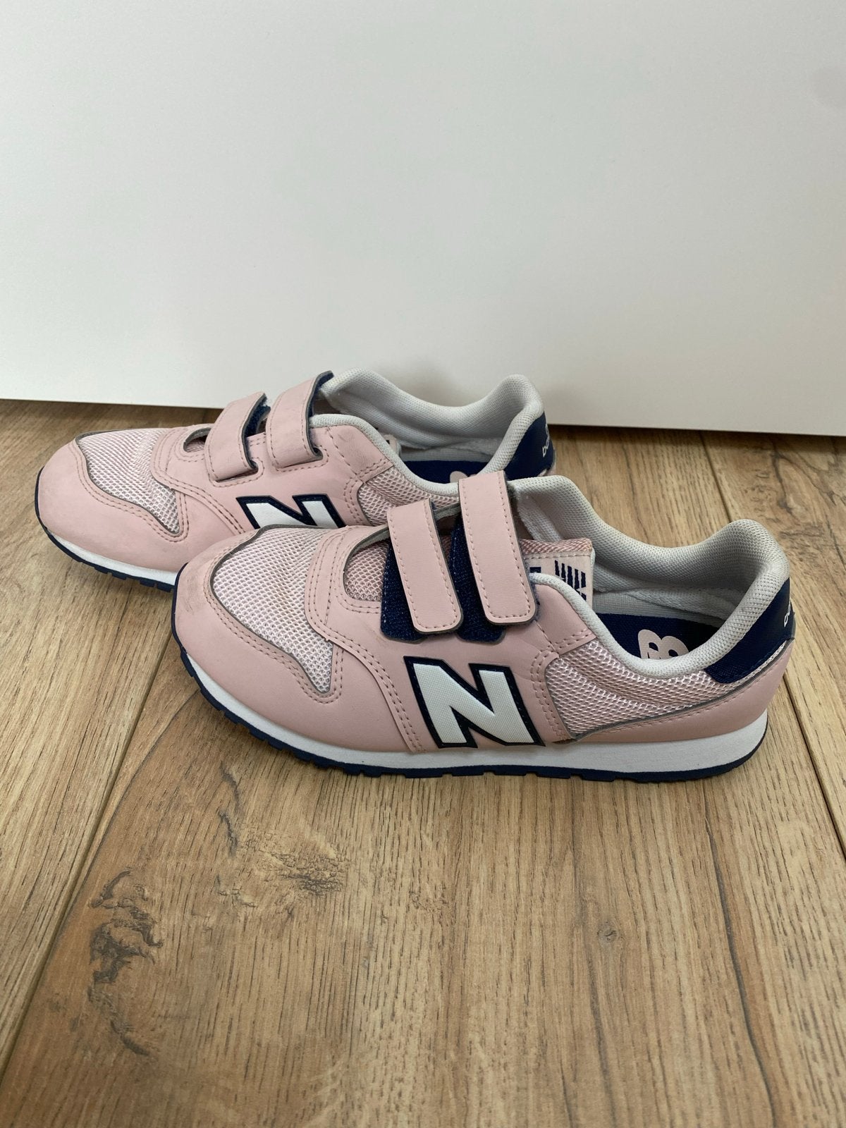 New Balance 500 sneakers roze maat 33, Gebruikt, Schoenen, Verzenden, Meisje
