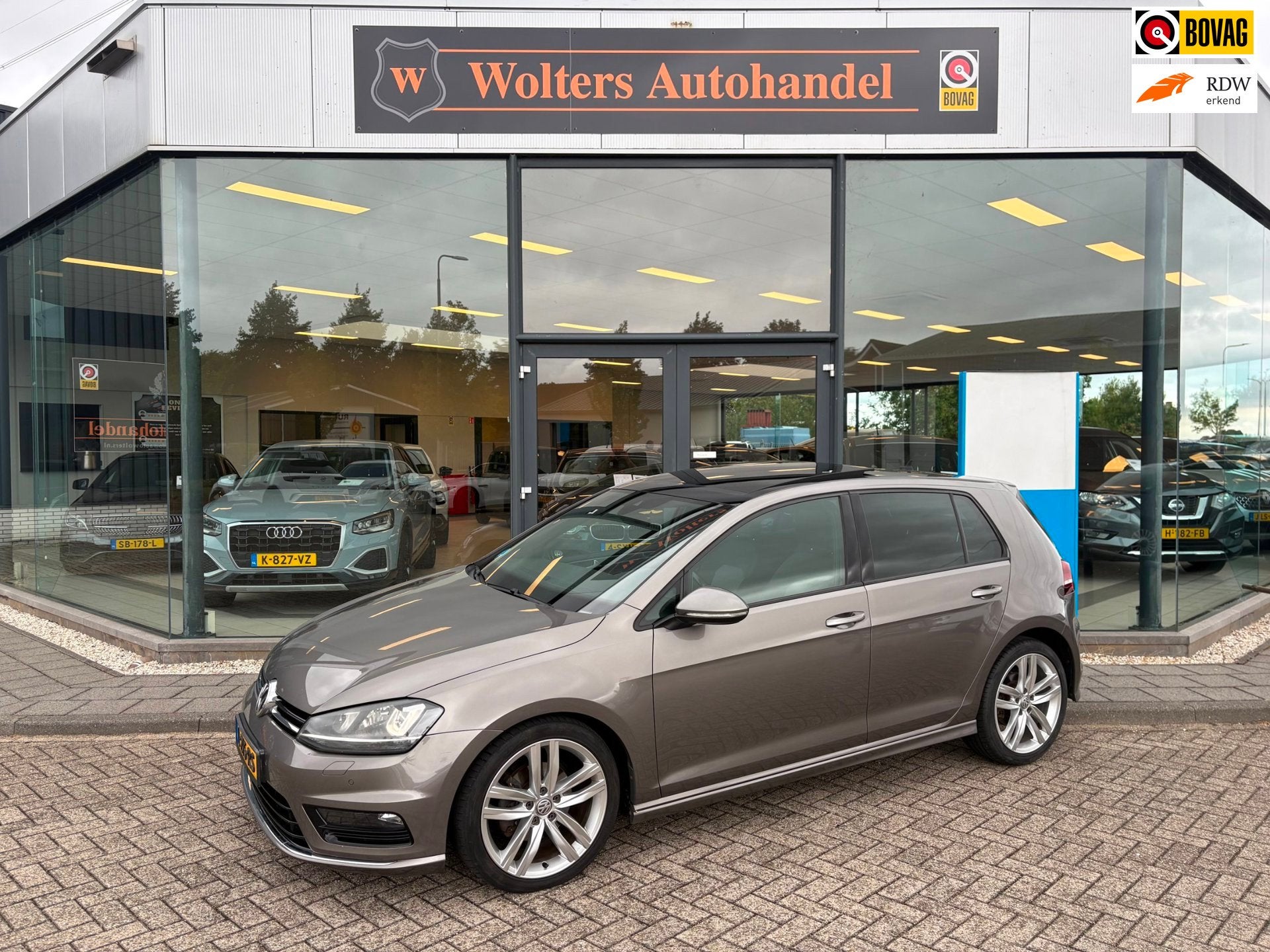Volkswagen Golf R-Line 1.4 TSI Highline met Pano, Gebruikt, Euro 6, 4 cilinders, 150 pk