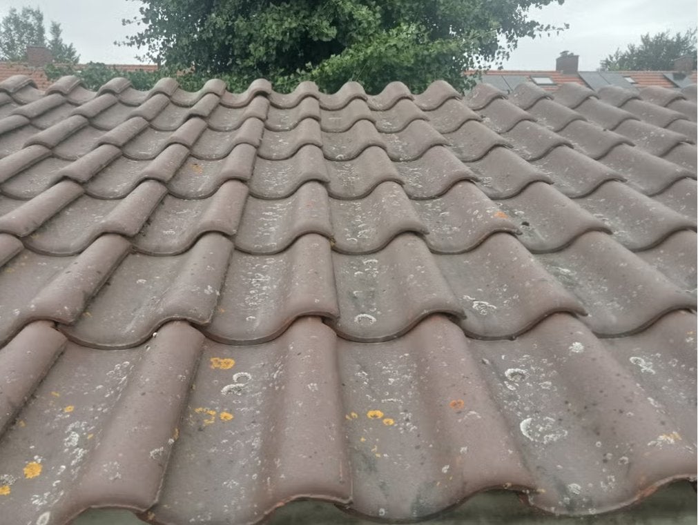 gratis  Dakpannen W D&S 188 stuks 11,75 m2, Ophalen, 10 tot 15 m², Steen of Klei, Zo goed als nieuw