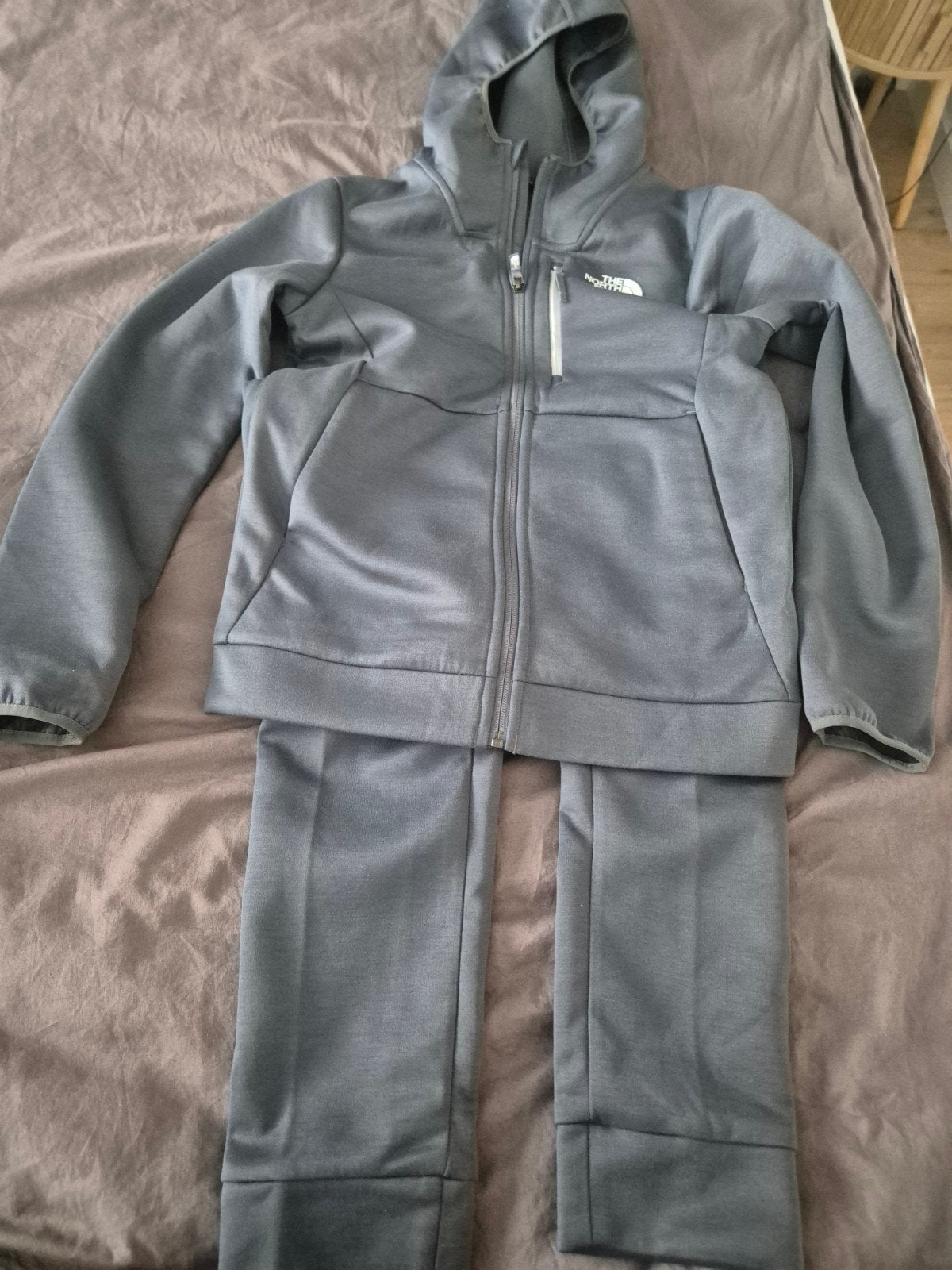 The North Face trainingspak jongens XL/TG (14/16 jaar), Ophalen of Verzenden, Zo goed als nieuw