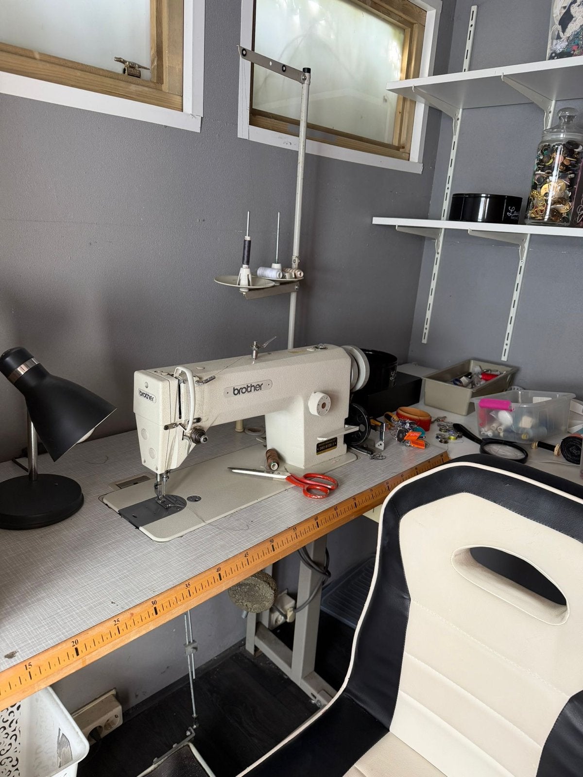 Brother Industriële Naaimachine - Perfect voor zware stoffen, Hobby en Vrije tijd, Naaimachines en Toebehoren, Ophalen, Gebruikt