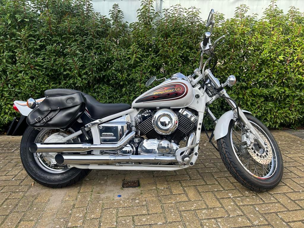 Yamaha Dragstar 650 - Lage km-stand, 2 cilinders, Sportuitlaat, Chopper, Particulier