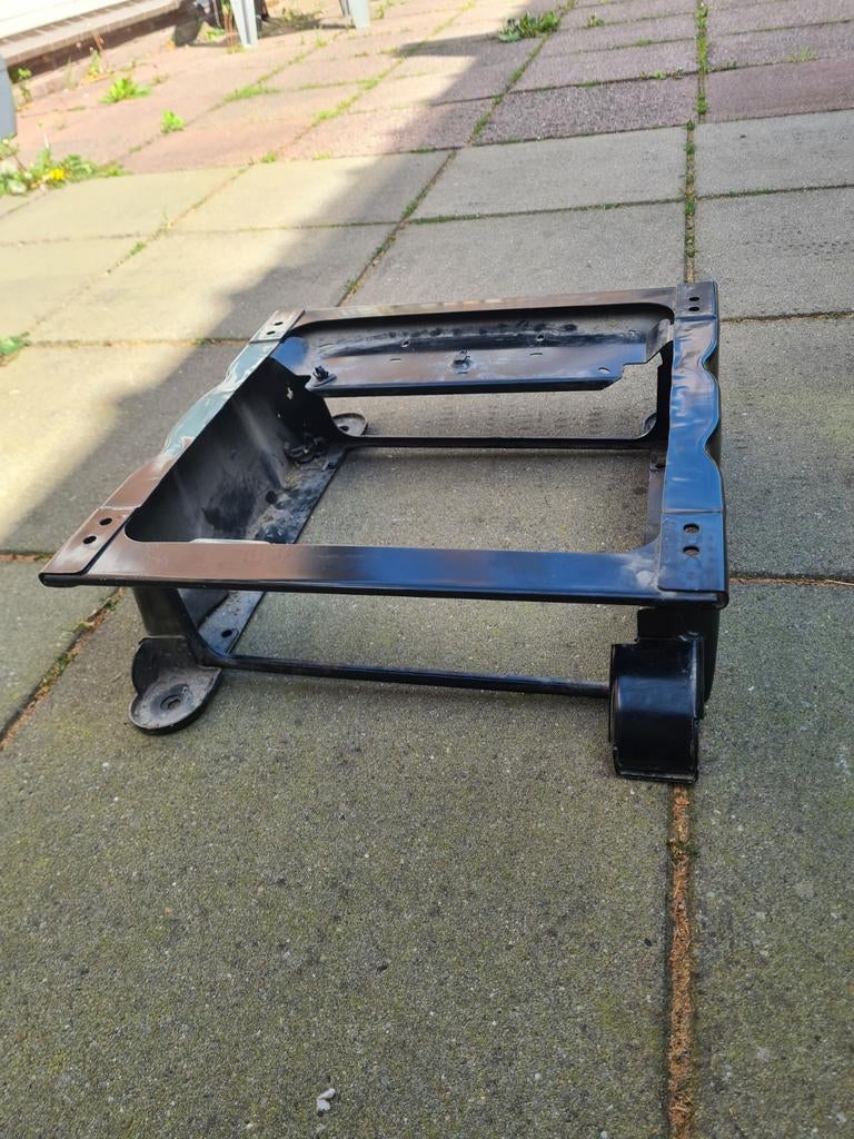 Stoelconsole/onderstel Renault Trafic,Vivaro, Ophalen of Verzenden, Renault