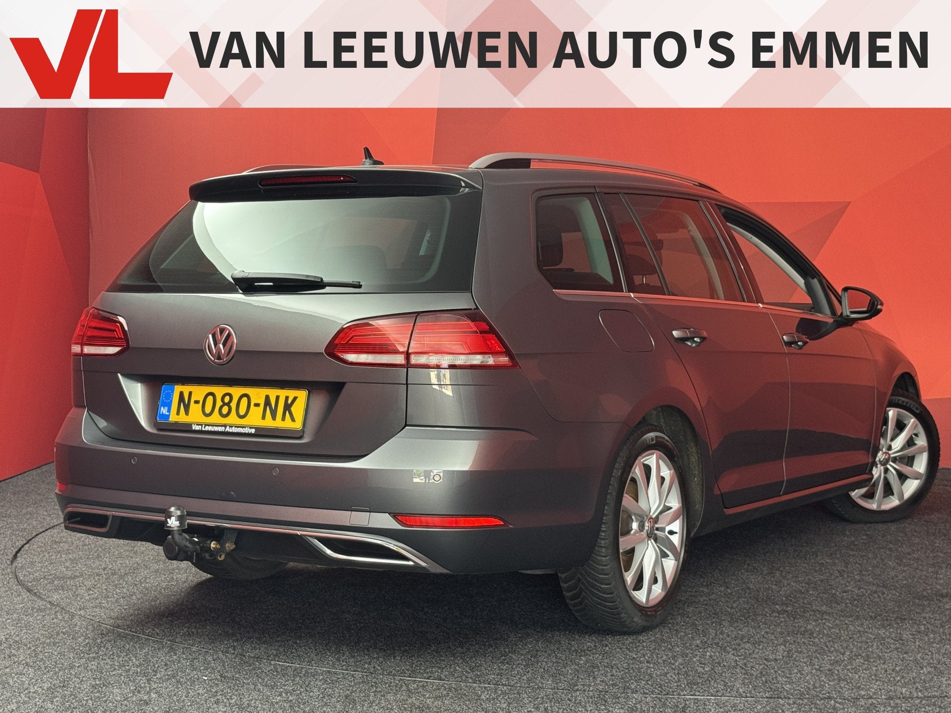 Foto 2 van Volkswagen Golf 1.5 TSI Highline Business R | Xenon | Automa