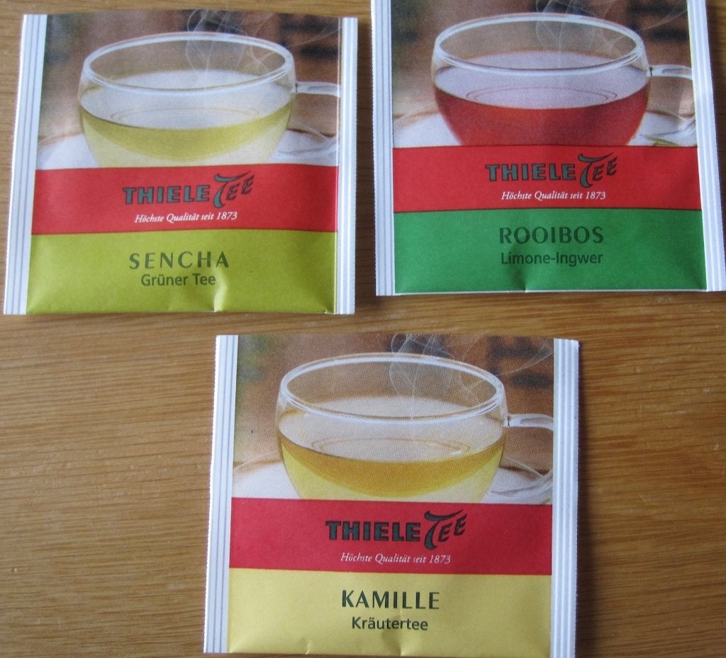 drie theezakjes van Thiele Tee - kamille - groen - rooibos, Verzenden, Theezakje(s)