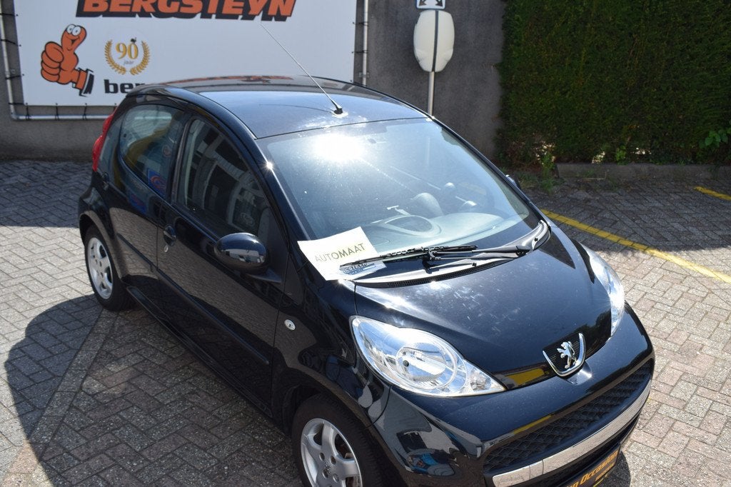 Peugeot 107 AUTOMAAT 1.0-12V XS (bj 2009), Auto's, Peugeot, Stof, Gebruikt, 4 stoelen, Origineel Nederlands