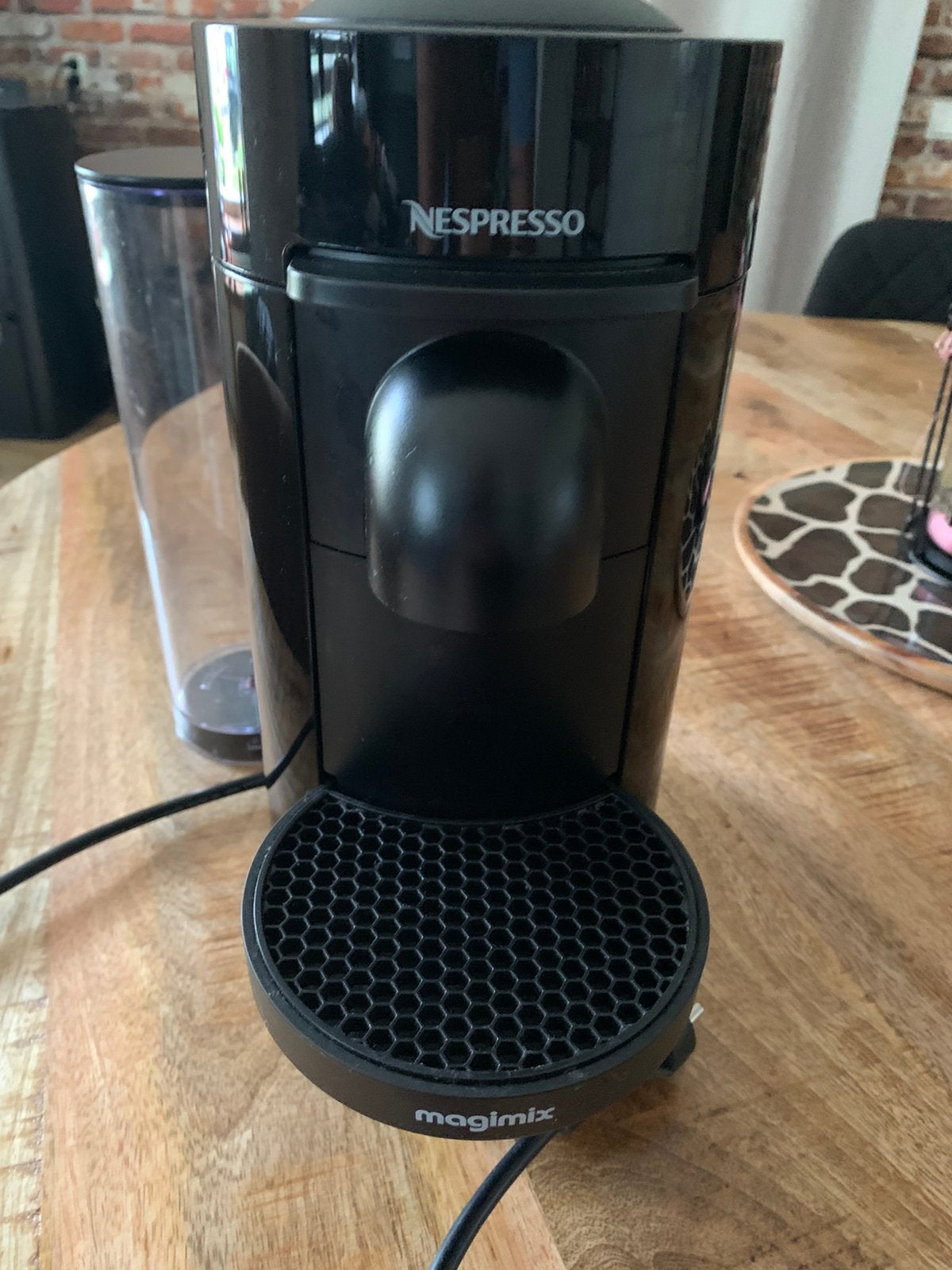 Magimix Nespresso Vertuo Plus koffiemachine in het zwart., Koffiemachine, Ophalen of Verzenden, Zo goed als nieuw, 4 tot 10 kopjes