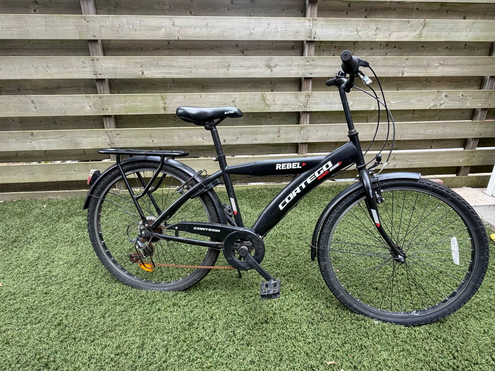 Cortego Rebel Fiets - Zwart, zo goed als nieuw, Fietsen en Brommers, Fietsen | Jongens, Ophalen, Gebruikt, Versnellingen