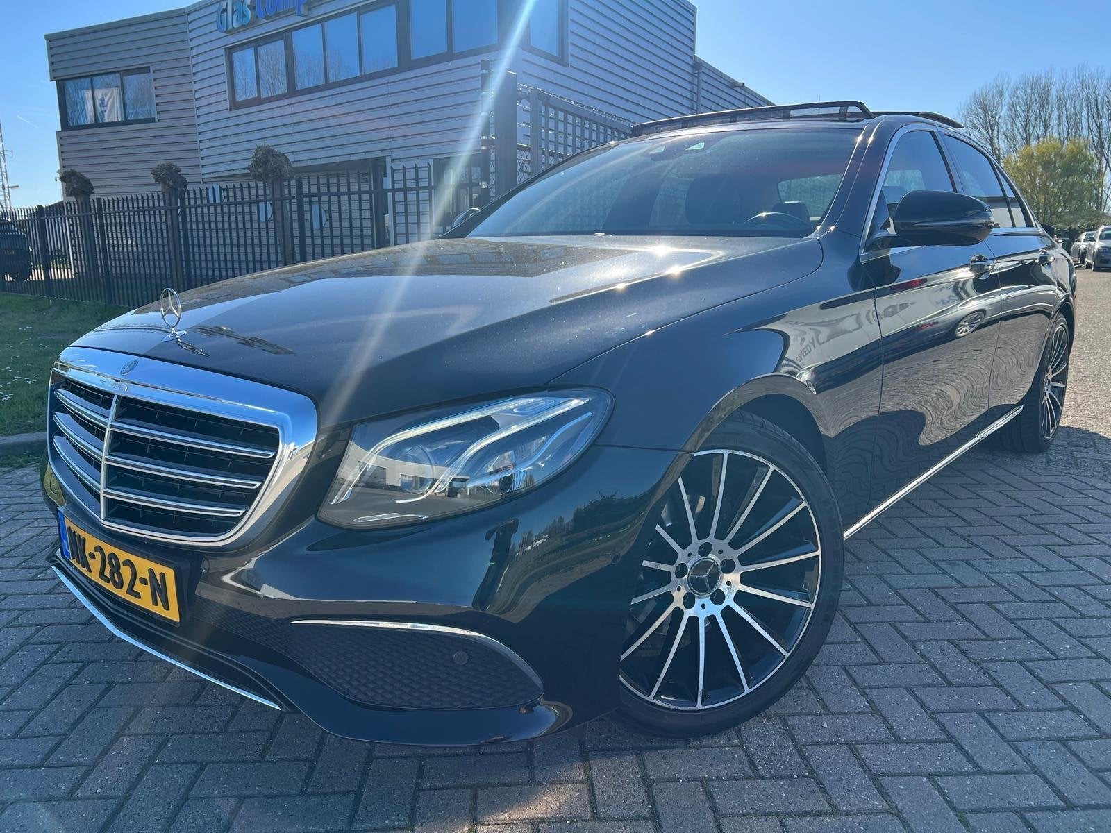 Mercedes E-klasse 220 d Prestige Plus Widescreen Pano Camera, Automaat, Achterwielaandrijving, Gebruikt, 4 cilinders