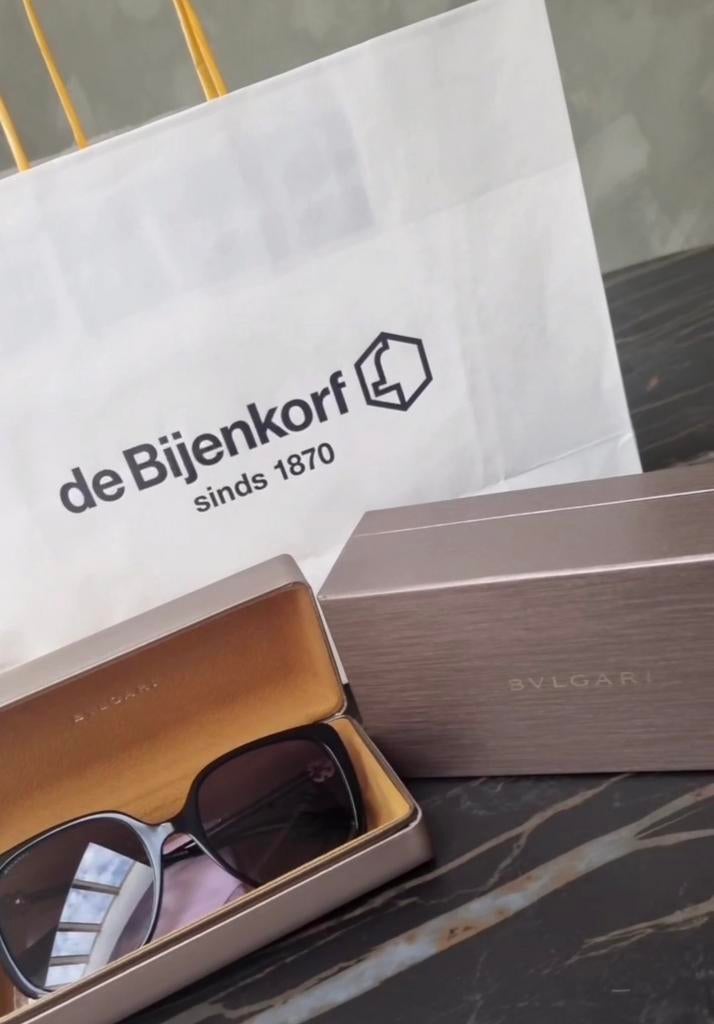 Bvlgari zonnebril, Sieraden, Tassen en Uiterlijk, Zonnebrillen en Brillen | Dames, Ophalen of Verzenden, Zo goed als nieuw, Bruin