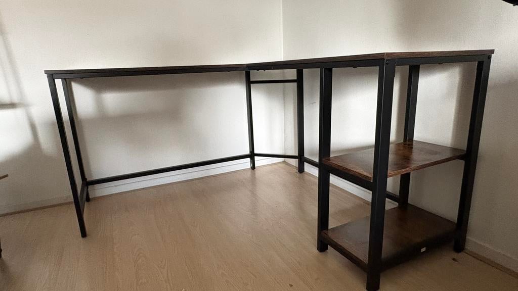 L-vormig bureau, Ophalen, Zo goed als nieuw