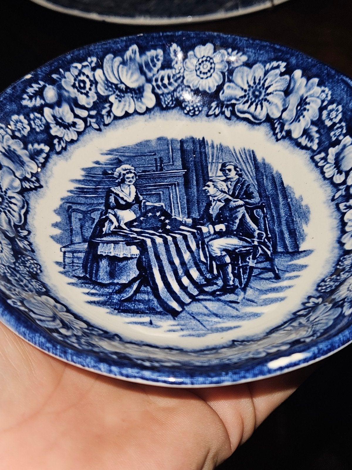 Liberty Blue Historic Colonial Scenes Betsy Ross schaaltje, Antiek en Kunst, Ophalen of Verzenden