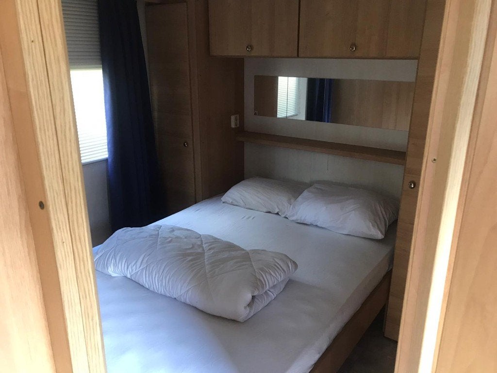 te huur twee chalets vanaf 5 nov en andere eind nov dec, 45 m², Overige soorten, Direct bij eigenaar, Overijssel