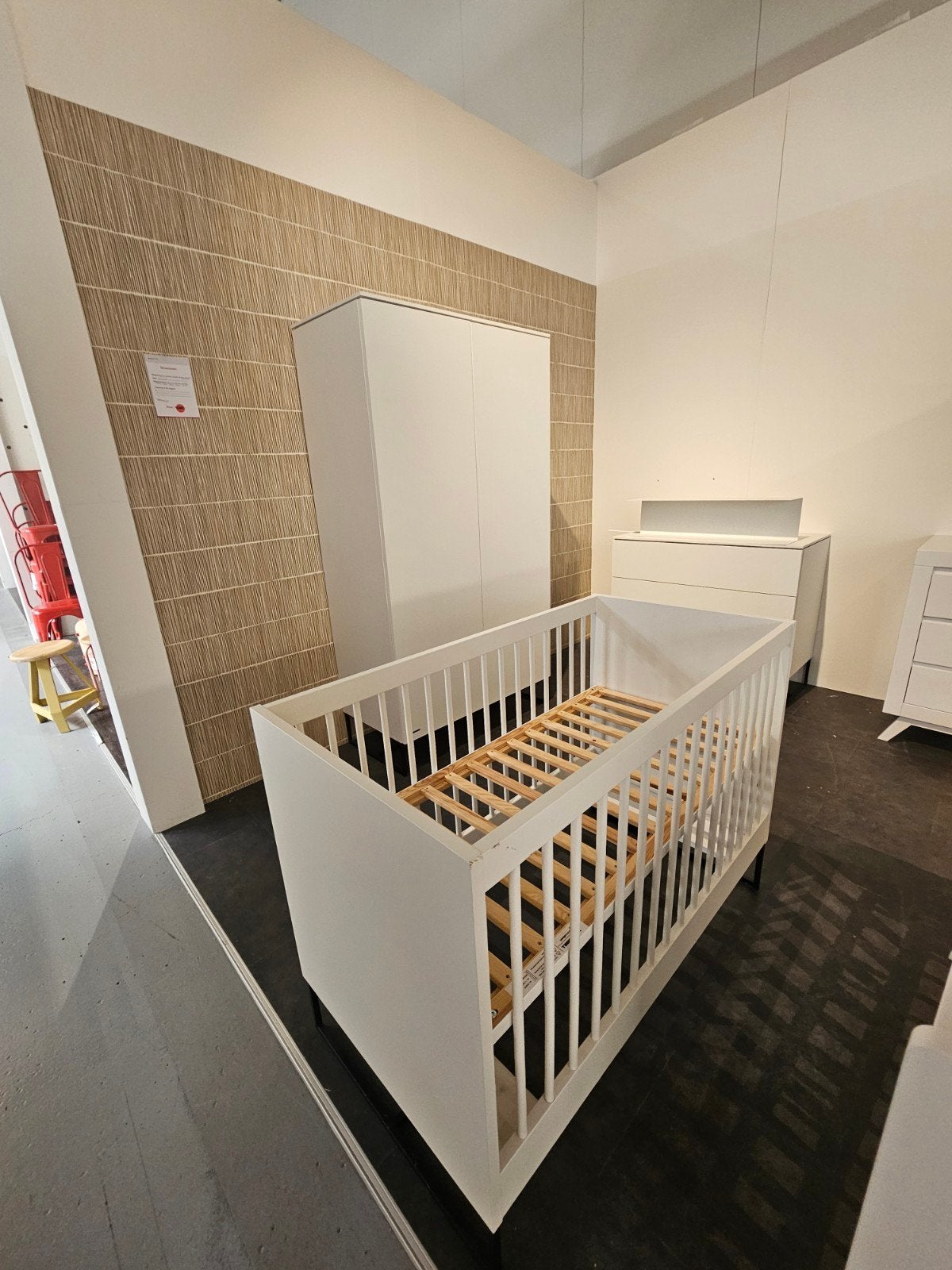 Kidsmill Intense babykamer wit 3-delig, Ophalen, Zo goed als nieuw, Jongetje of Meisje