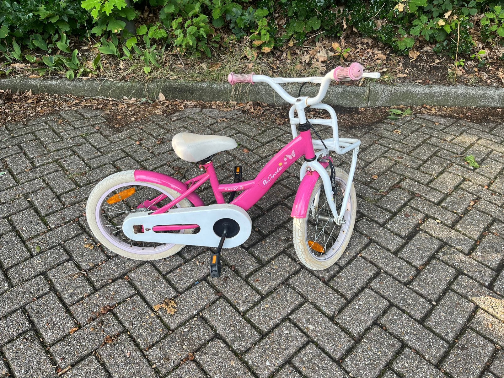 2Cycle Magic meisjesfiets - roze/wit, 16 inch, Ophalen of Verzenden, Gebruikt, 16 tot 20 inch
