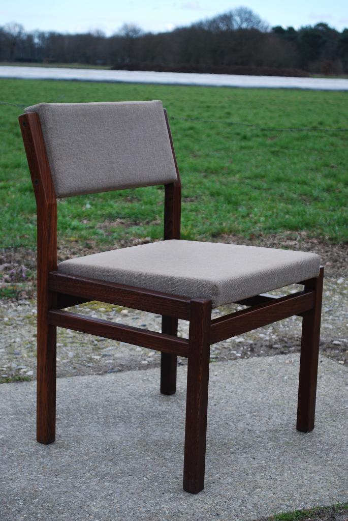 Vintage Pastoe stoel, Huis en Inrichting, Ophalen, Gebruikt, Bruin, Pastoe