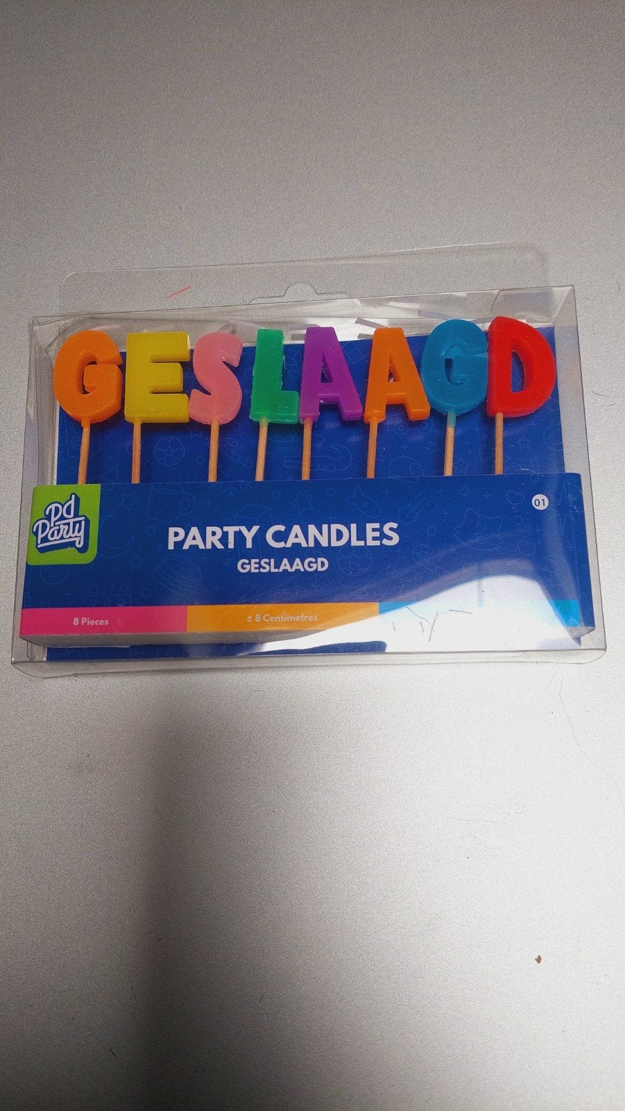 geslaagd taartkaarsjes nieuw, Ophalen