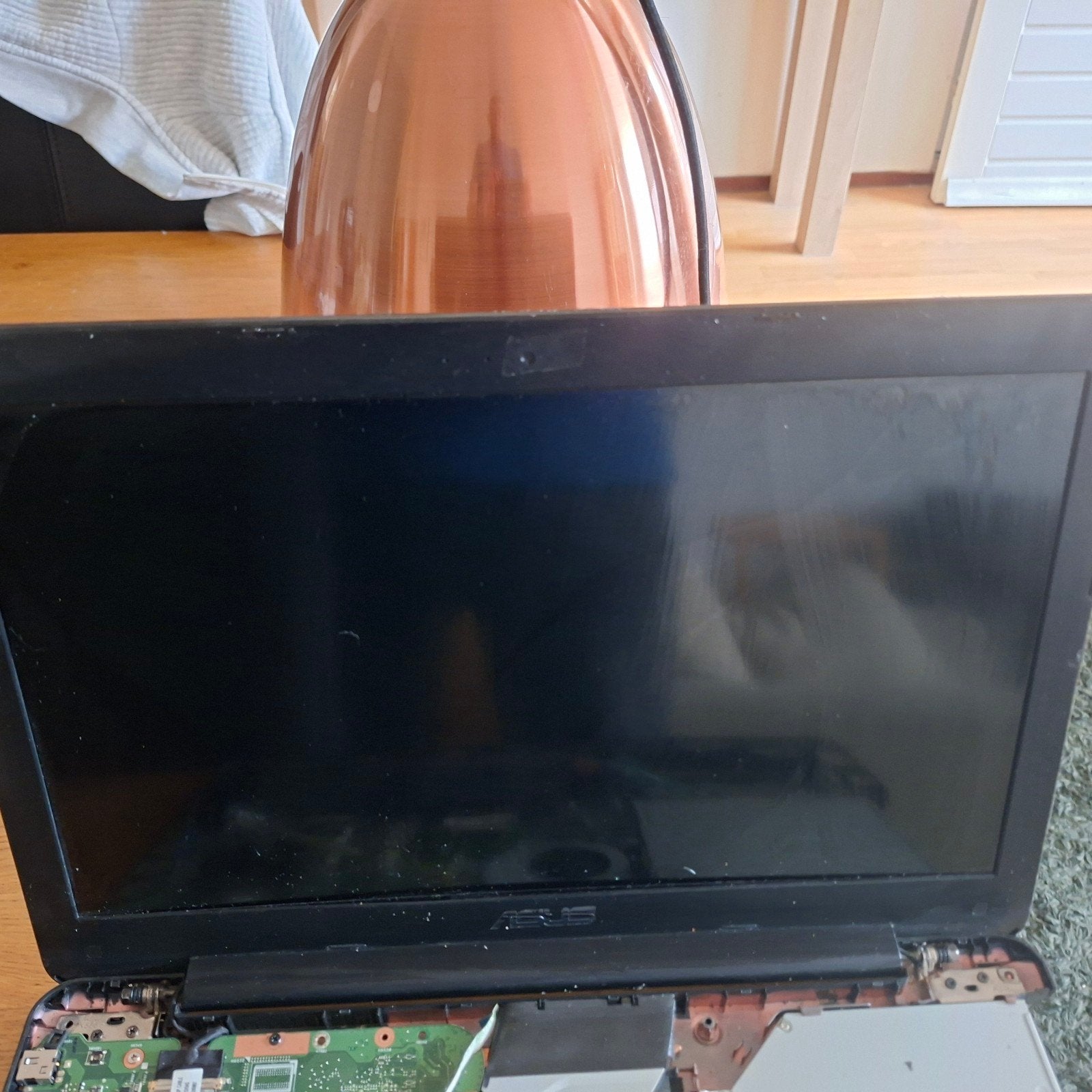 Asus laptop scherm voor model R556L, Overige merken, 50 Hz, Ophalen of Verzenden, Zo goed als nieuw
