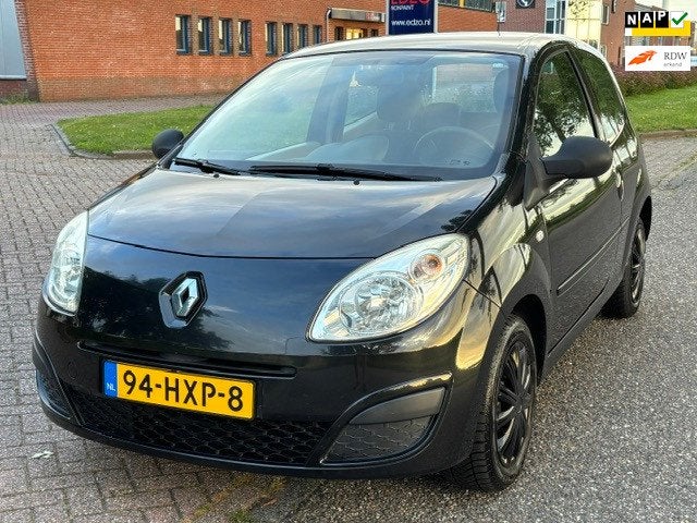 Renault Twingo 1.2 Authentique Stuurbekrachtiging Airco Elec, Voorwielaandrijving, Gebruikt, 31 €/maand, 4 cilinders