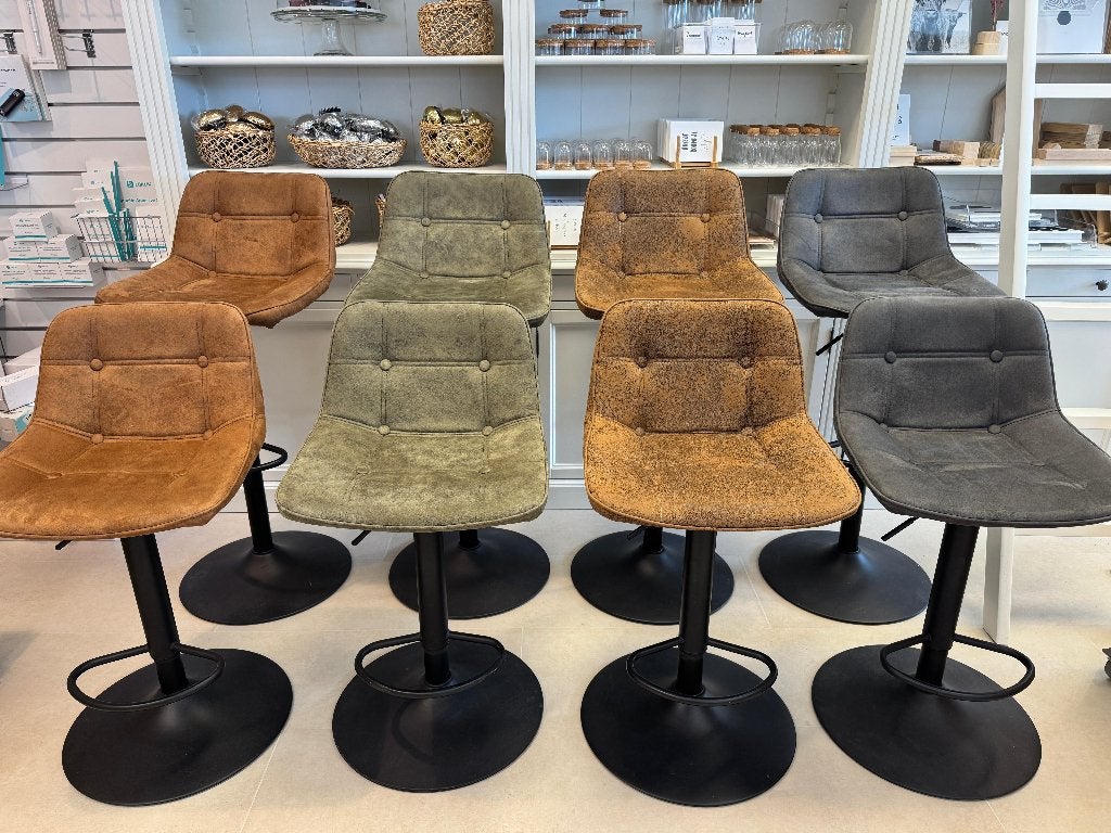 8 Barstoelen / barkrukken, in hoogte verstelbaar & draaibaar, Ophalen, Kunststof, 90 cm of meer, In hoogte verstelbaar