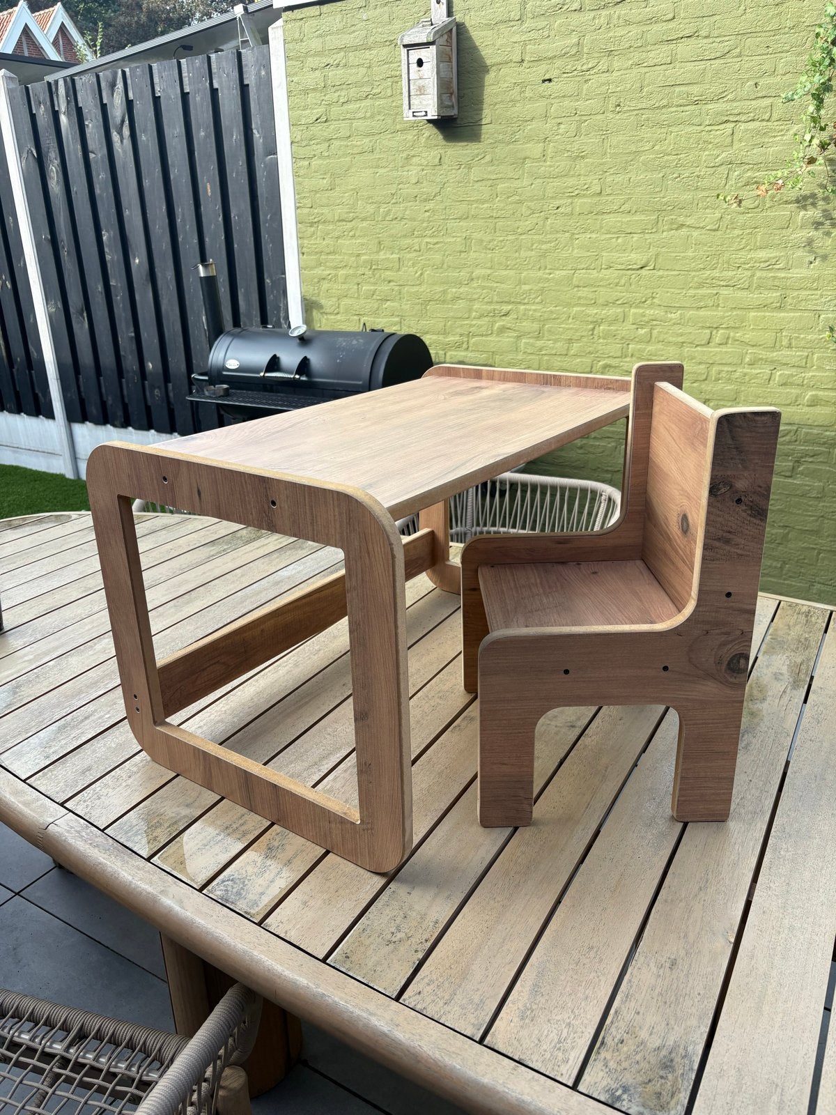 Peuter tafel en bureau - Goede staat, Kinderen en Baby's, Ophalen, Gebruikt, Tafel(s)