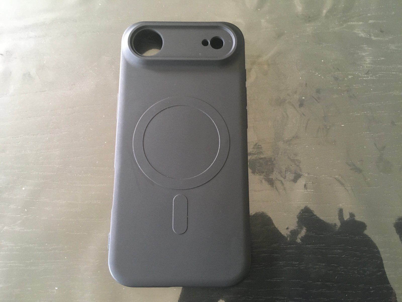 Bijna nieuw beschermhoesje voor iPhone 17 Air, Telecommunicatie, Kunststof, IPhone 17, Zwart, Hoesje of Tasje
