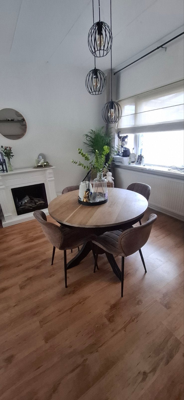 Ronde eettafel 110 cm met 4 stoelen, Gebruikt, Rond, Vier personen, Ophalen