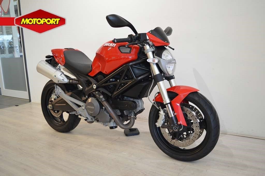 Ducati MONSTER 696 + (bj 2009), Motoren, Motoren | Ducati, Bedrijf, Distributeur@ducati.fr, DUCATI WEST EUROPE SAS, 390, rue d' Estienne d'Orves
92701  COLOMBES CEDEX, FR