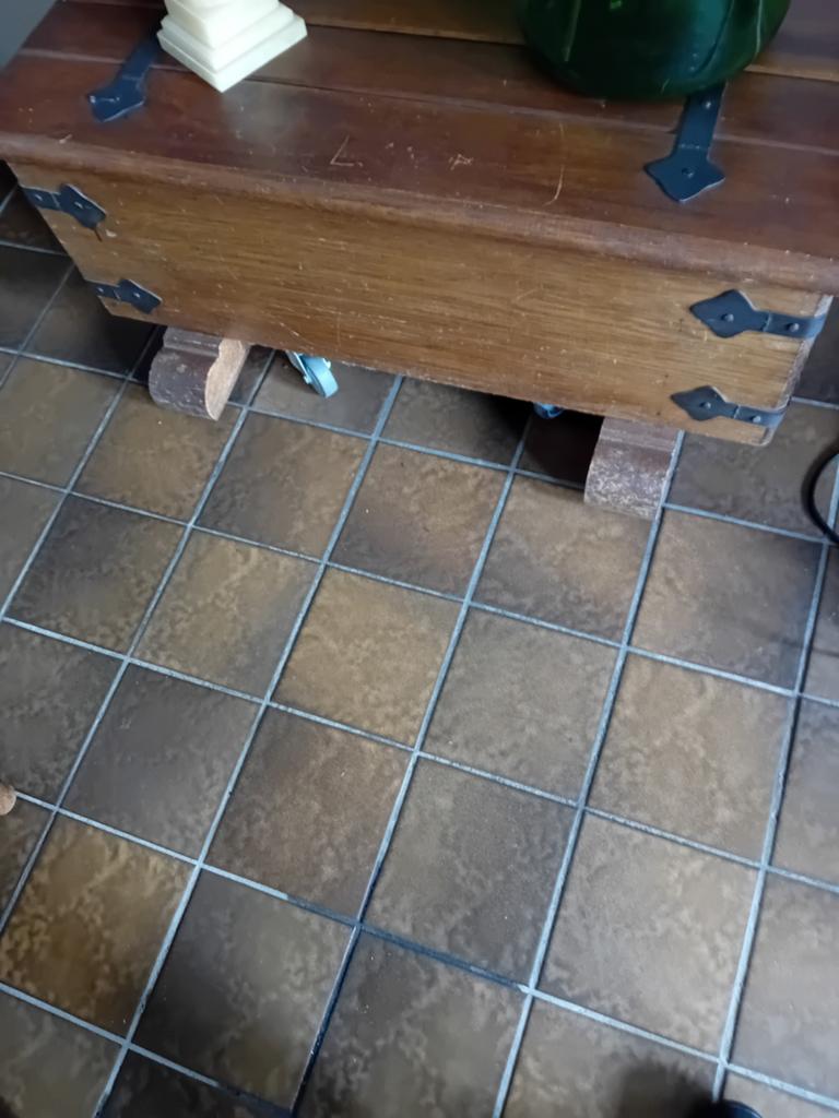 Eikenhouten dekenkist met smeedijzeren beslag, Ophalen of Verzenden