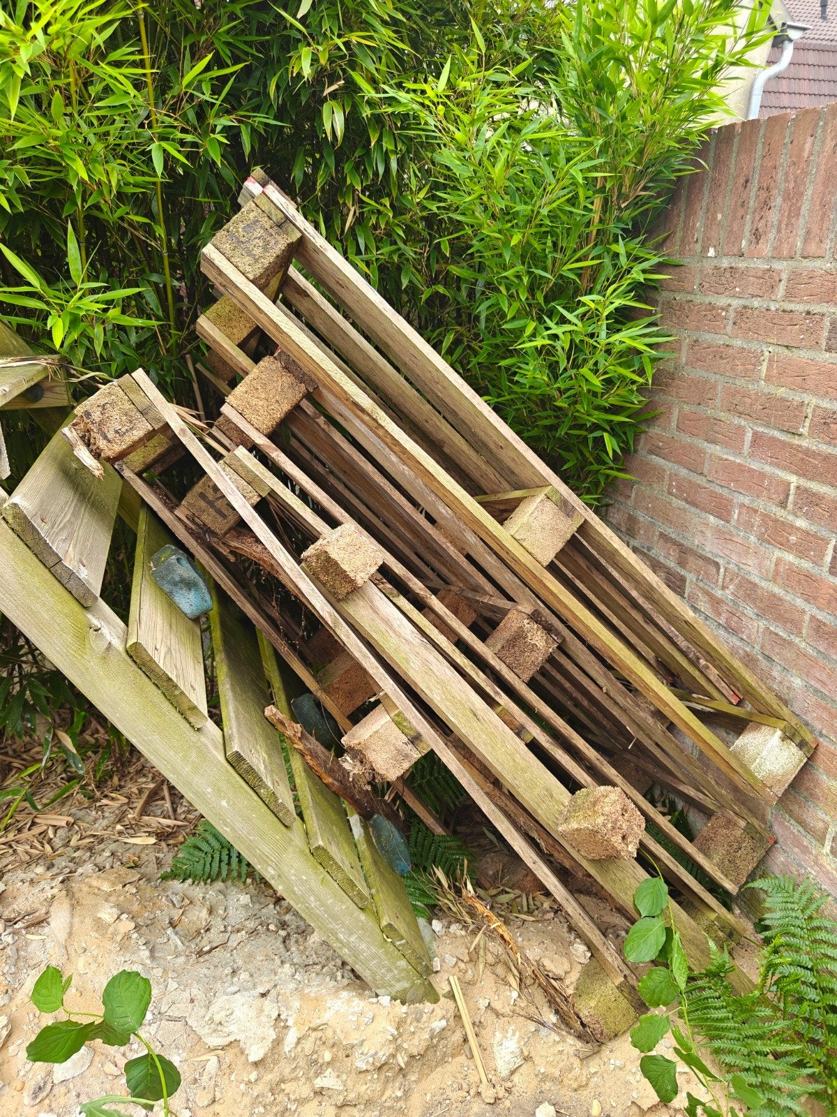 Houten pallets, Minder dan 3 m³, Ophalen