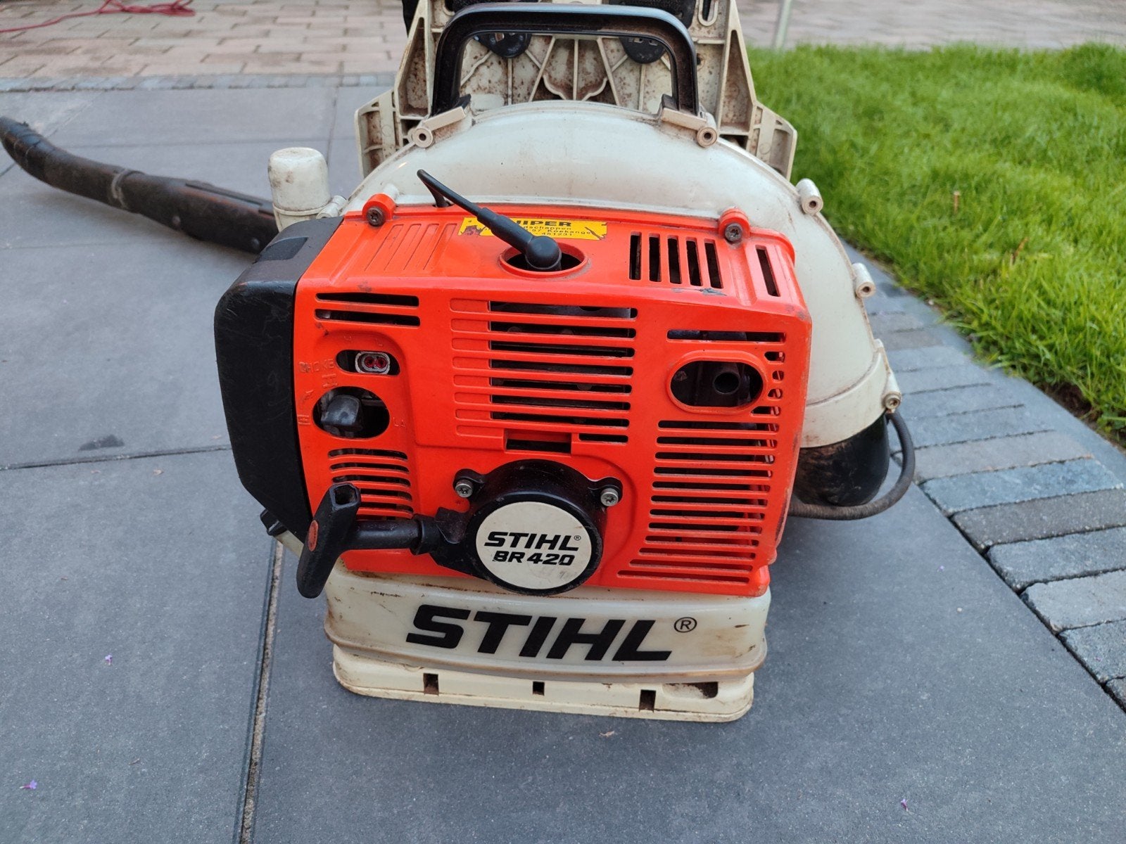 Stihl BR420 Ruggedragen Bladblazer - Krachtig en Betrouwbaar, Gebruikt, Ruggedragen, Ophalen of Verzenden, Stihl