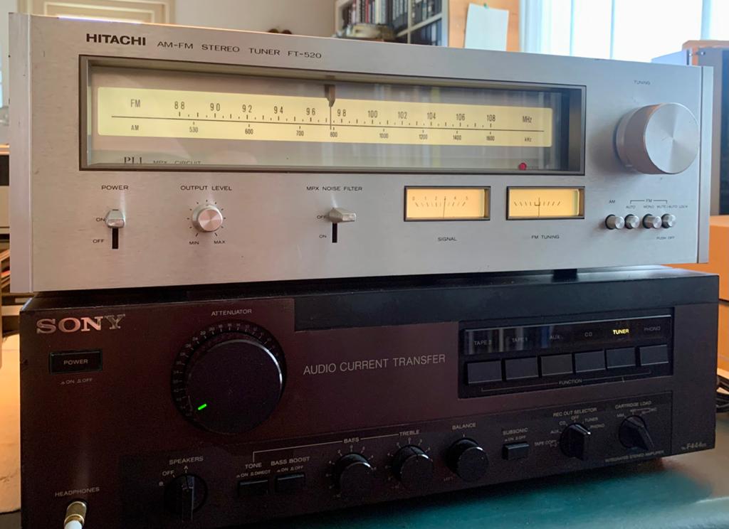HITACHI FT-520 tuner JAPAN 1976 IZGST ontvanger radio FT520, Ophalen, Gebruikt, Hitachi, LTD., Analoog