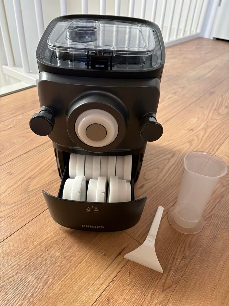 Philips 7000 Serie Pastamaker, Witgoed en Apparatuur, Keukenmixers, Gebruikt, 2 tot 3 liter, 1 snelheid, Vaatwasserbestendig, Ophalen