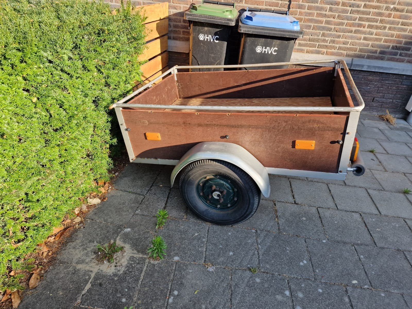 Compacte aanhanger, ideaal voor tuinafval of kleine klussen, Ophalen of Verzenden