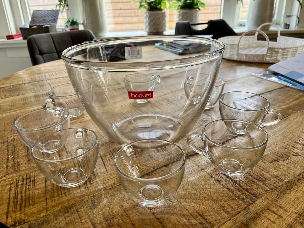 Bodum Bowl Set: Grote Schaal met 8 Kommetjes, Ophalen of Verzenden, Kom(men), Effen, Glas