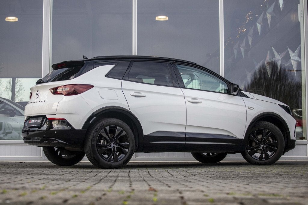Opel Grandland 1.2 Turbo Elegance | Camera | Stoelverwarming, 12 maanden, Gebruikt, Euro 6, 1199 cc