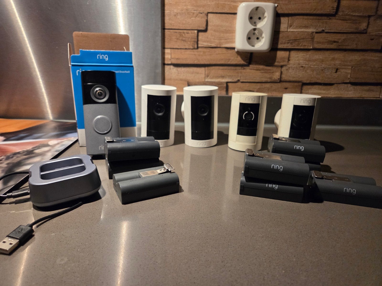 Ring deurbel + outdoor camera's, Huis en Inrichting, Ophalen, Draadloos