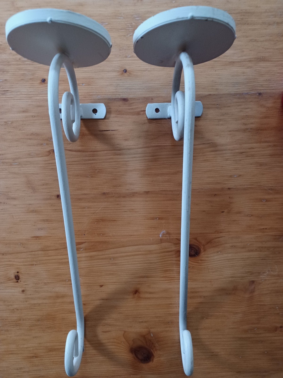 2 metalen kaarsenstandaards kaarsen standaards aan de muur, Gebruikt, Wit, Ophalen of Verzenden, Metaal