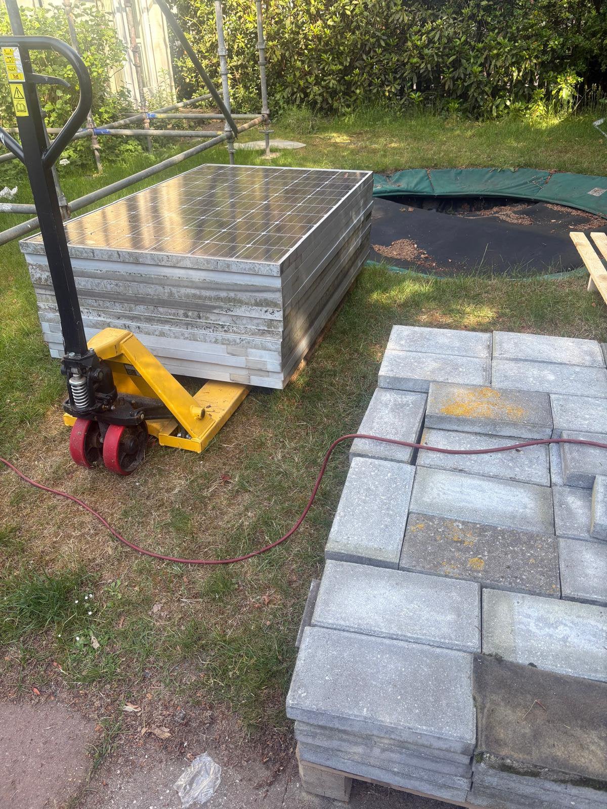12 gebruikte zonnepanelen JA Solar 285 Wp, Doe-het-zelf en Verbouw, Dakpannen en Dakbedekking, Ophalen, Gebruikt, 5 tot 10 m²