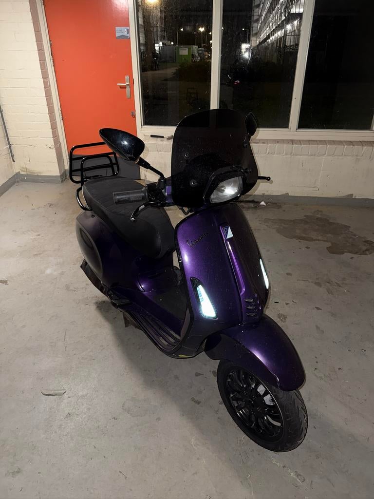 Vespa Sprint 80cc Snor custom, Fietsen en Brommers, Scooters | Vespa, Ophalen, Gebruikt, Benzine