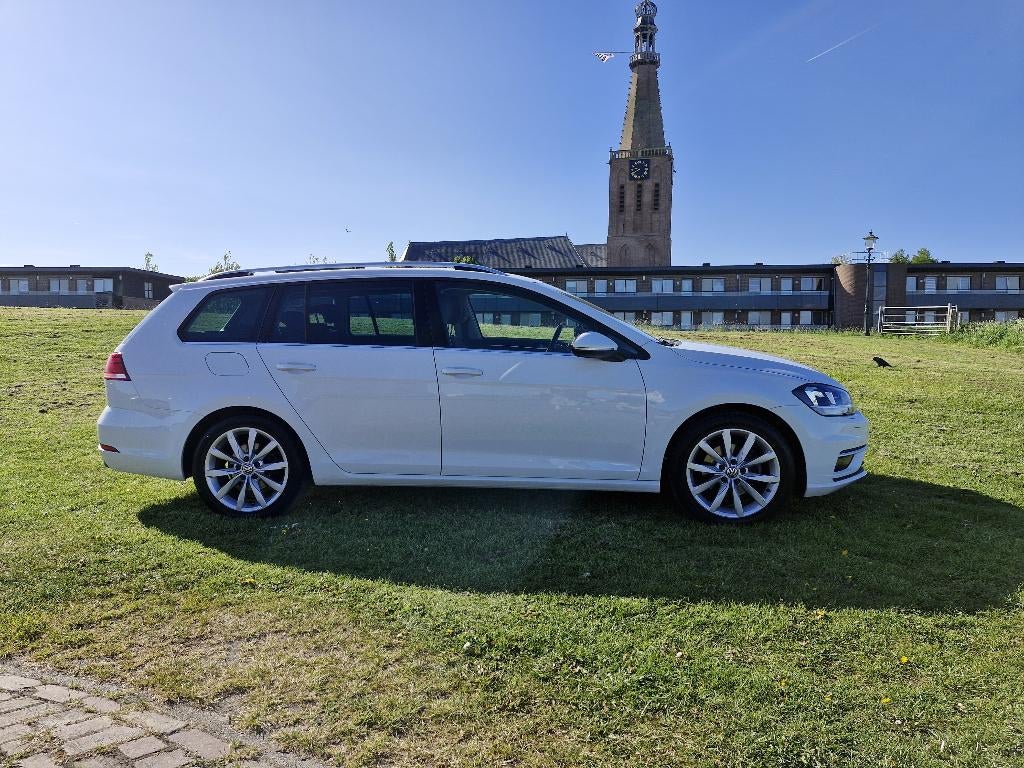 Volkswagen Golf Variant 1.5 TSI 150pk 7-DSG 2020 Wit, Auto's, Volkswagen, Particulier, Golf Variant, Achteruitrijcamera, Adaptive Cruise Control
