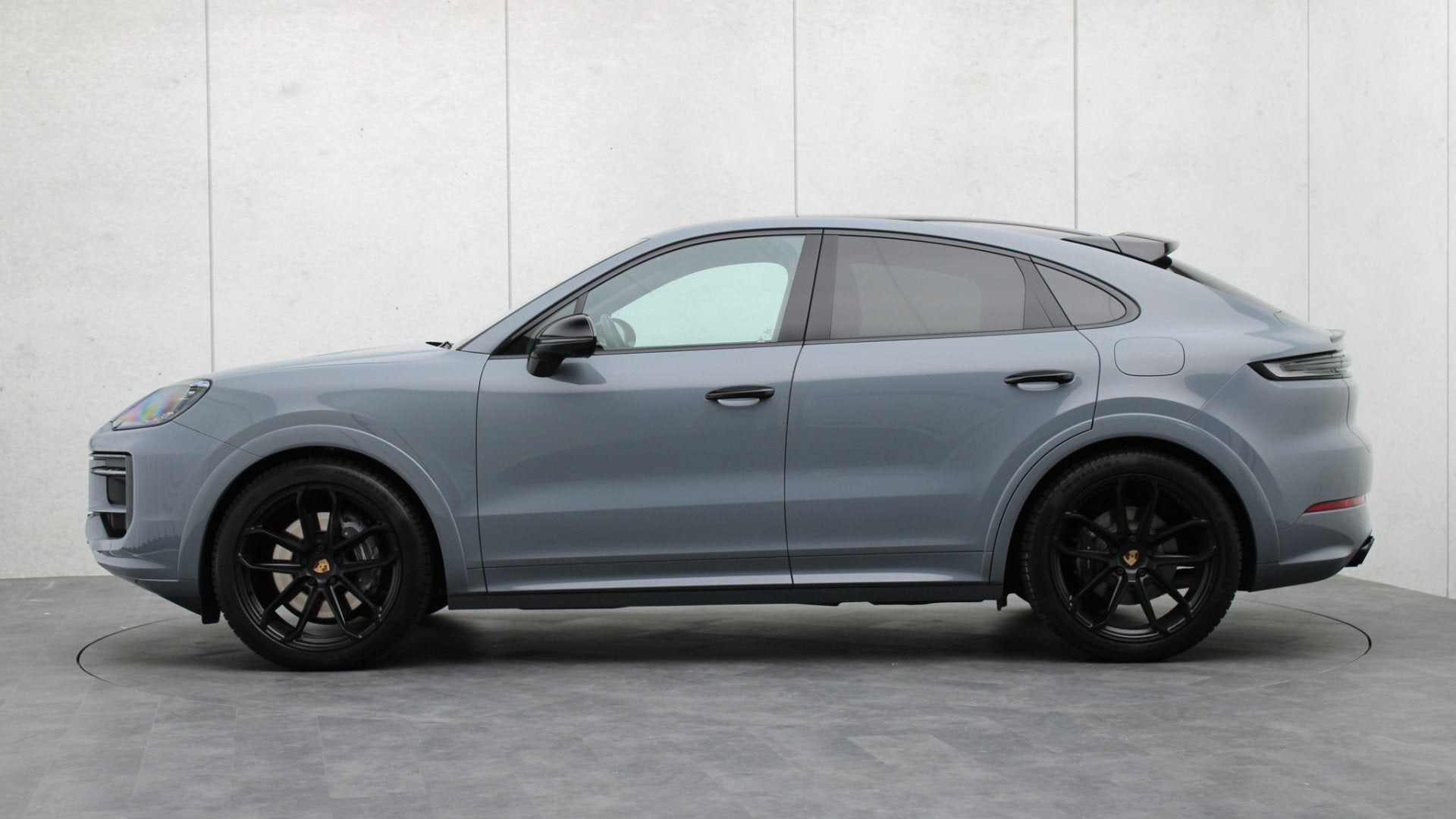 Porsche Cayenne Coupé 3.0 E-Hybrid SportDesign | Head-up |, 2995 cc, Bedrijf, Hybride Elektrisch/Benzine, SUV of Terreinwagen