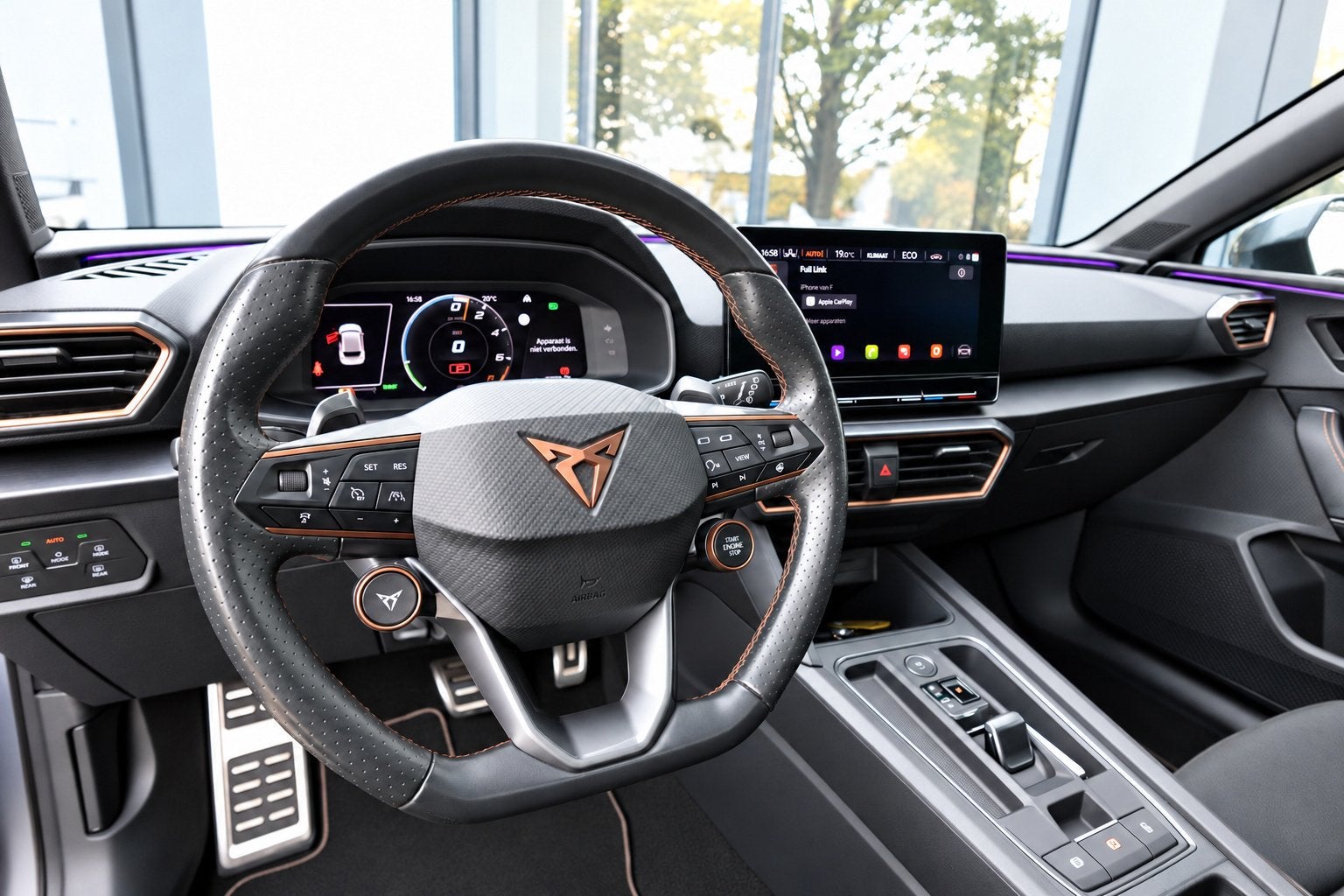 CUPRA Leon 1.4 e-Hybrid VZ Adrenaline PANO KEYLESS ACC CAM, Auto's, Dealer onderhouden, 77 km/l, Gebruikt, Zwart