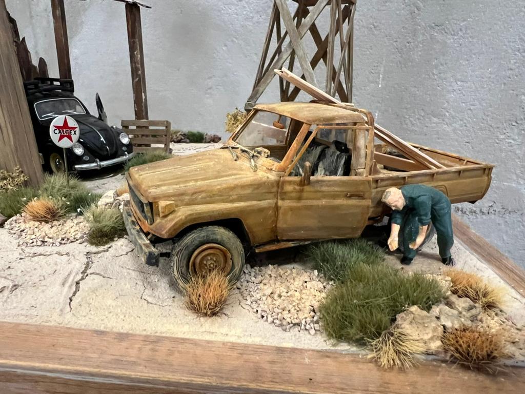 Garage Texas diorama, Ophalen, Zo goed als nieuw, 1:35 tot 1:50, Nvt