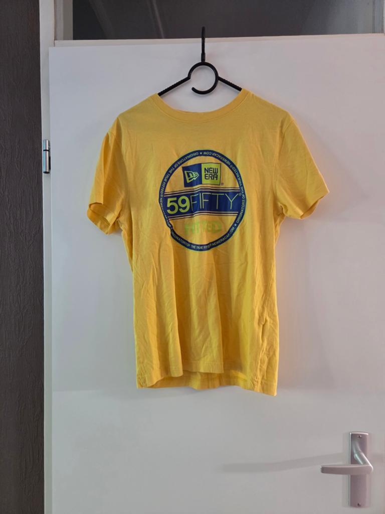 New Era 59FIFTY T-shirt Geel Maat S, Geel, Ophalen of Verzenden, New Era, Gedragen