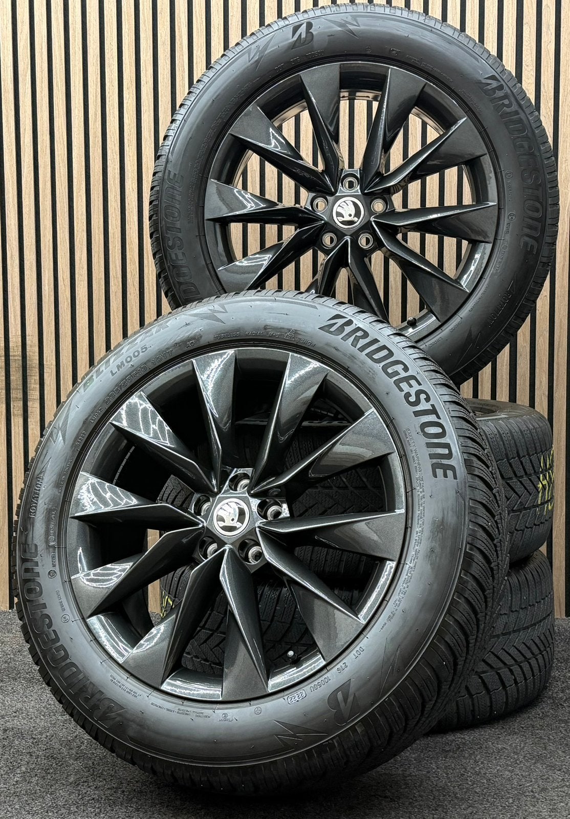 Originele 19 inch Skoda Enyaq Elroq Crystal Bridgestone AO, Auto-onderdelen, Banden en Velgen, ., Banden en Velgen, Winterbanden