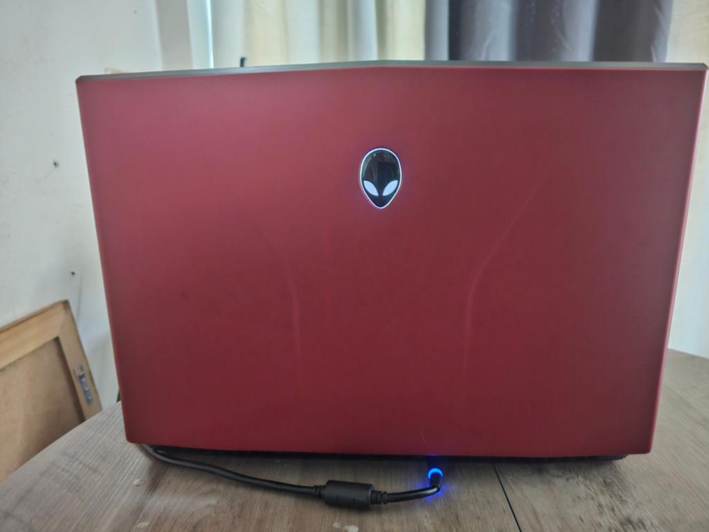 Alienware M17xR4 Gaming Laptop - i7, 16GB RAM, 1.13TB Opslag, Computers en Software, Windows Laptops, Intel Core i7-3610QM, Gebruikt