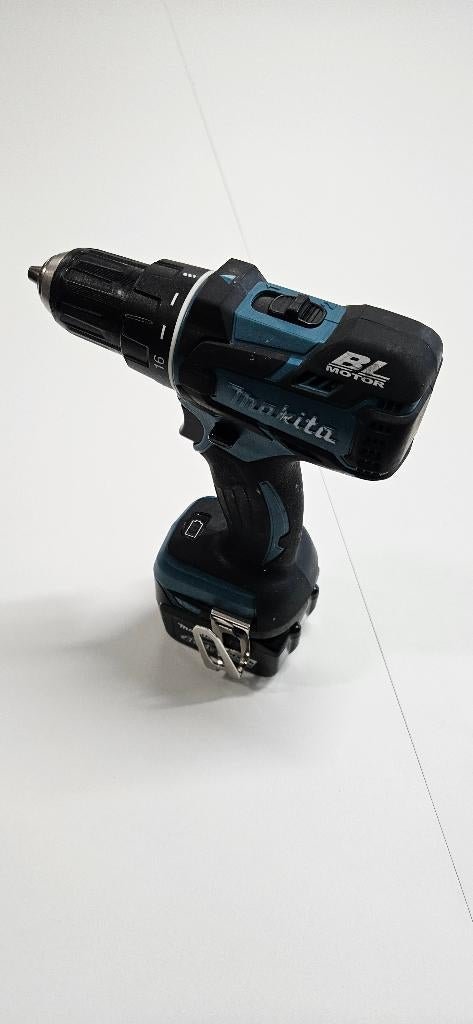 makita boor/schroefmachine DDF470, Gebruikt, Variabele snelheid, Ophalen of Verzenden, Boor- en Schroefmachine