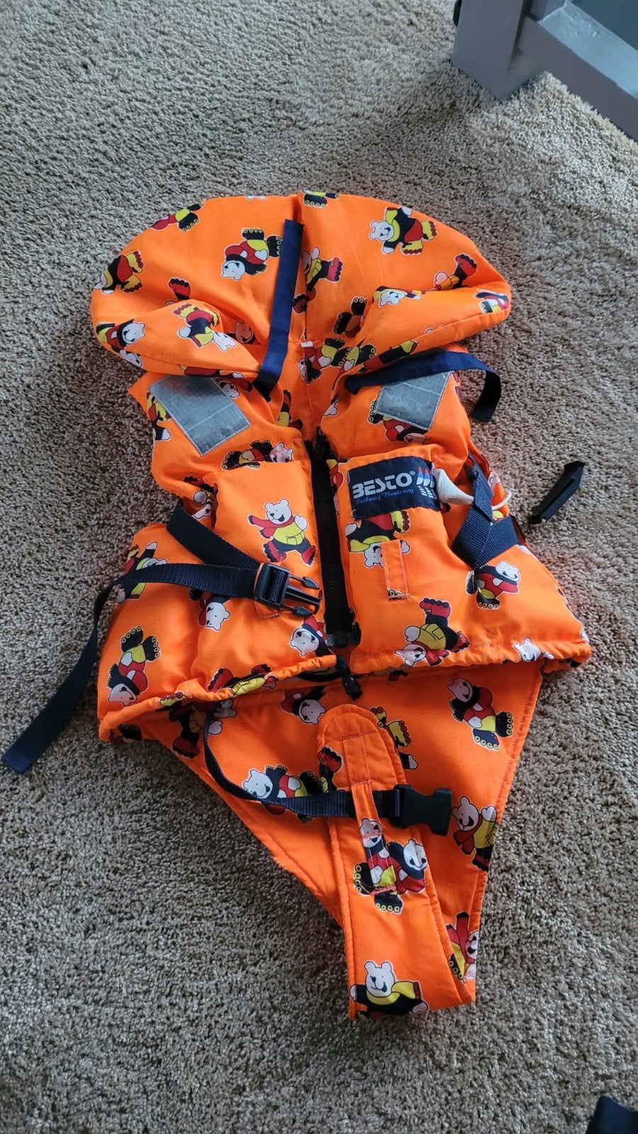 Besco reddingsvest 0-15 kg 36N voor baby/kind, Watersport en Boten, Ophalen of Verzenden, Zo goed als nieuw, Overige typen